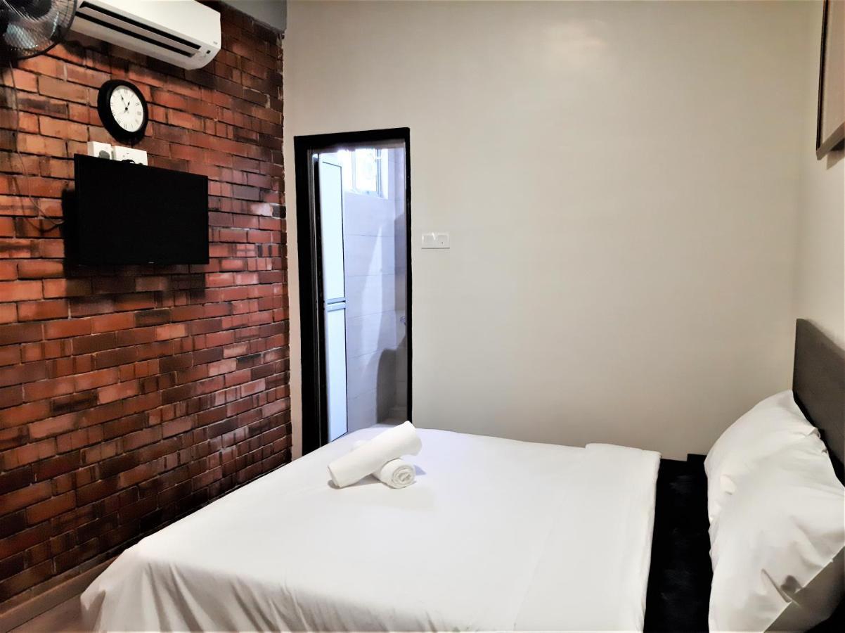 Blue Eyes Hotel Kepala Batas  Extérieur photo