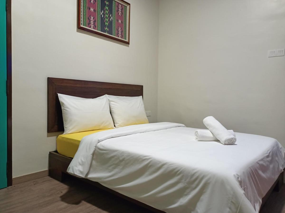 Blue Eyes Hotel Kepala Batas  Extérieur photo